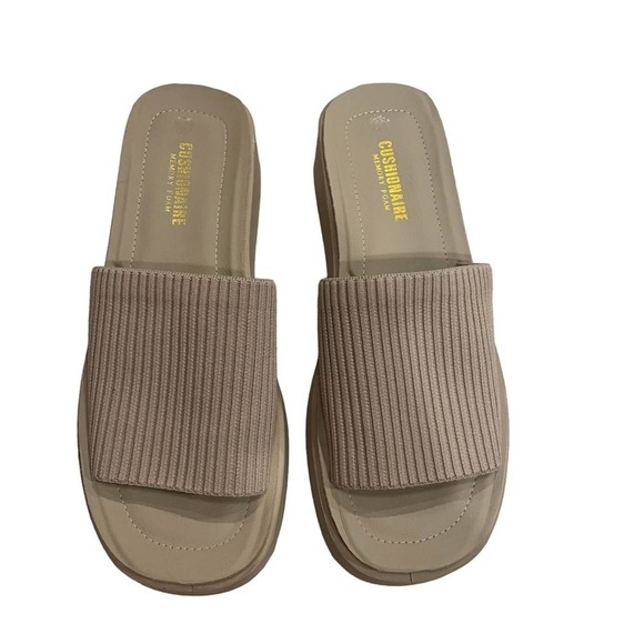 CUSHIONAIRE Women's Pim Platform Sandal KNIT with Memory Foam SZ 10 Taupe Weave - Picture 7 of 10